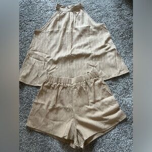Women’s 2 Piece Short Set - Size Large